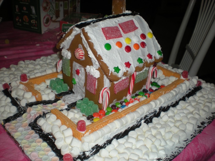 gingerbread-house-196461